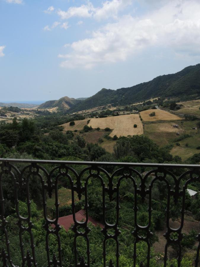 Il Giardino Degli Aranci Aparthotel Antonimina Bagian luar foto